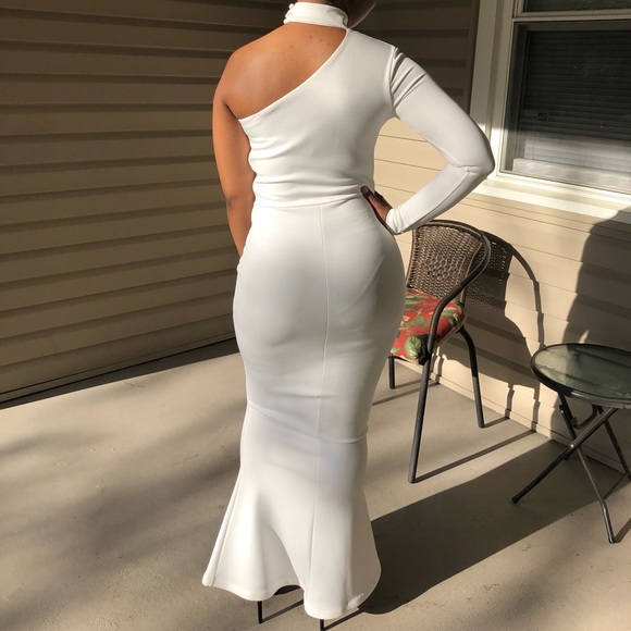 Missguided White Prom/Homecoming Gown - Picture 4 of 4